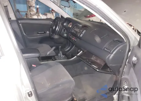 2002 Toyota Camry Se from USA, damaged, VIN JTDBE32K120037118